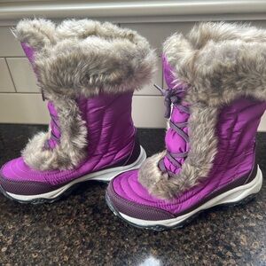 Girls North Face Snow Boots Size 2